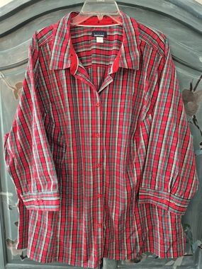 Vintage Basic Editions Women's Red Plaid Button-Up Shirt